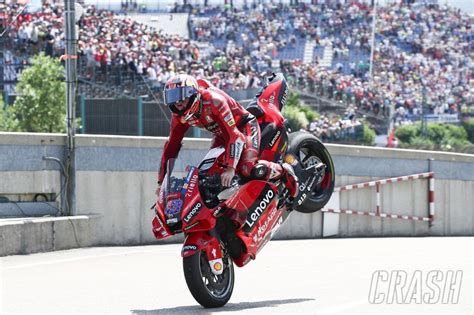 MotoGP Spectators: Germany top, Italy drop, 2.4 million total.